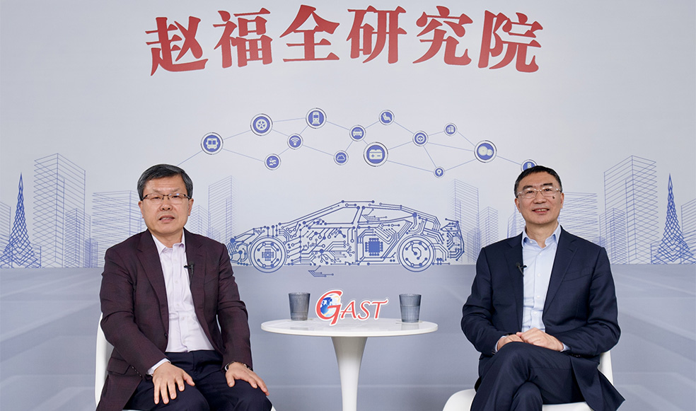 趙福全對(duì)話(huà)朱江明（下）：新汽車(chē)時(shí)代的企業(yè)領(lǐng)軍人需要參與產(chǎn)品開(kāi)發(fā)
